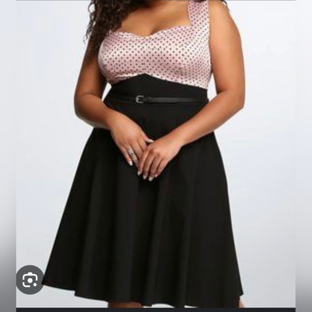Torrid Sweetheart Neckline, Pink W/ Black Polka Dot Pin Up Girl Dress #0041